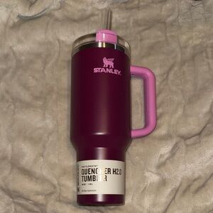 Stanley Quencher H2.0 Tumbler - Rose Bouquet